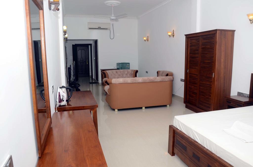 Us Hotel Jaffna Chambre photo